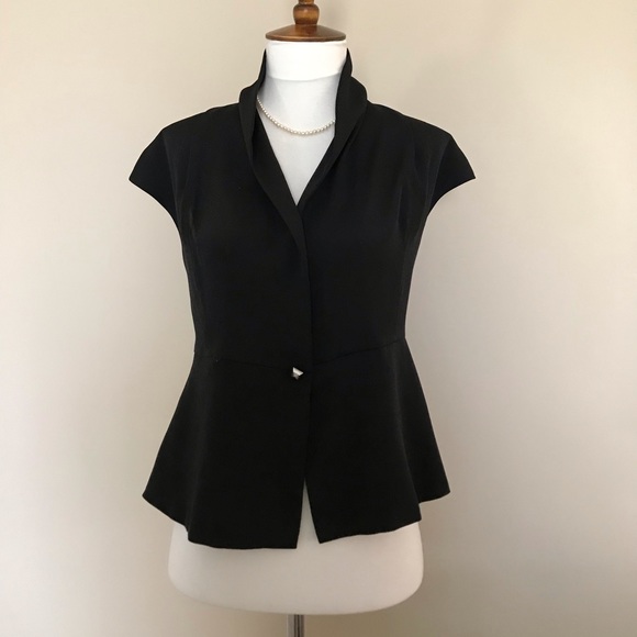 BCBG BCBGeneration Short Sleeved Vest - Picture 2 of 5